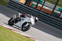 Sepang;event-digital-images;motorbikes;no-limits;peter-wileman-photography;trackday;trackday-digital-images